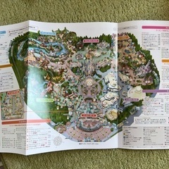 東京ディズニーランド　ガイドブック2024の画像
