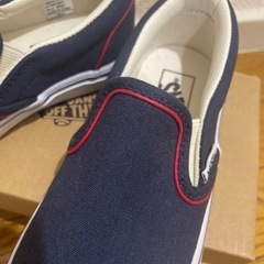 新品18センチVANSスニーカー3〜5日にお引き取り出来る方の画像