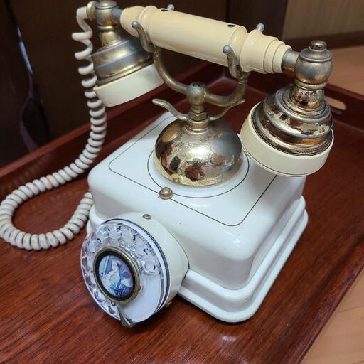 アンティーク雑貨　おしゃれな電話機