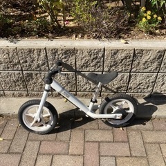 ストライダー