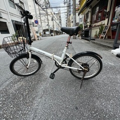 大阪に引っ越しするので売ります