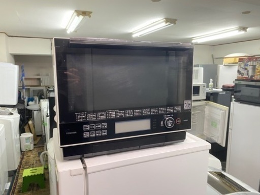 北九州市内配送無料　保証付き　2018年　東芝 ER-RD3000-W グランホワイト 石窯ドーム [過熱水蒸気オーブンレンジ（30L