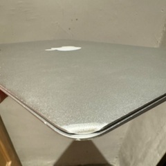 Macbook Air 13 (2013) 私のコンピュータではすべてが動作し、問題はありませんの画像