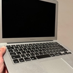 Macbook Air 13 (2013) 私のコンピュータではすべてが動作し、問題はありませんの画像
