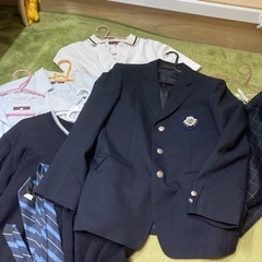 学生服
