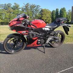 バイク スズキ GSX-R125の画像