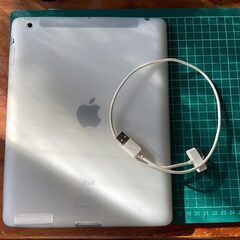 Apple iPad第3世代Wi-Fi+Cellular16GB