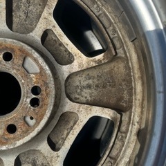 車のパーツ タイヤ、ホイールの画像