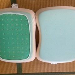 接触冷感枕　IKEA 枕　４点4,000→500円！　再お値下げの画像