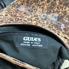 ⭐︎値下げ⭐︎イタリア製🇮🇹　GUIA'S　グイアス　ショルダーバッグ　の画像