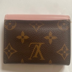LOUIS VUITTON ポルトフォイユ・ゾエ 三つ折り財布（小銭入れあり）モノグラム ローズ・バレリーヌの画像