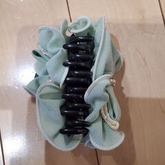 新品未使用　ヘアアクセサリー　ヘアクリップの画像