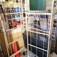 カゴ台車　美品の画像