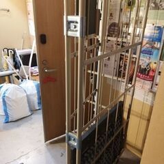 カゴ台車　美品