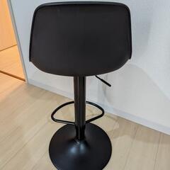 カインズ　Y51 場所をとらないスリムカウンターチェアの画像