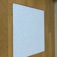 パンをこねる台