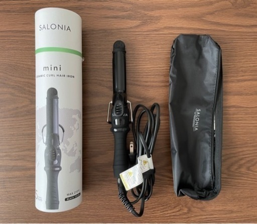 【1,500円→1,000円に値下げしました！】【ほぼ未使用】⭐︎サロニア⭐︎ ミニセラミックカール ヘアアイロン
