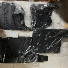 ハイラックス　マットフラップ