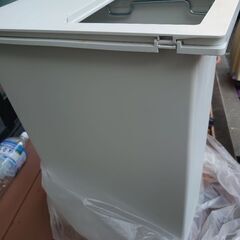 無印良品ゴミ箱 の画像