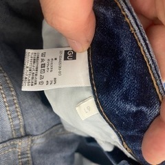 GU✨SNS人気✨定番スキニーデニム✨の画像
