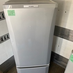 ?2️⃣7️⃣福岡市内配送無料 三菱電機 MITSUBISHI ELECTRIC MR-P17W-S [冷蔵庫 (168L・右開） 2ドア ピュアシルバー]