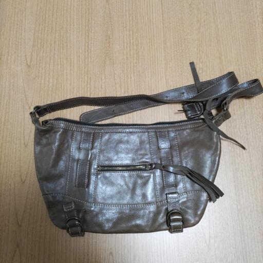 ダコタ　ショルダーバック