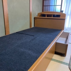 収納付きベッドの画像