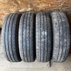 バリ山　YOKOHAMA ヨコハマ　BluEarth-Van RY55 145/80R12 80/78N LT 夏タイヤ　2020年製　12インチ