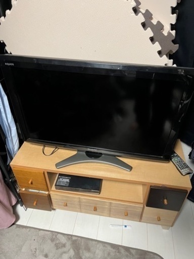 SHARP テレビ 32型 2011年製