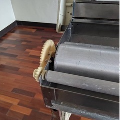 取引中　クロス　糊付け機　手動