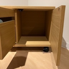 テレビ台の画像