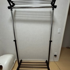 ハンガーラック　美品　2つ