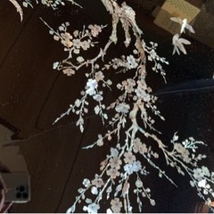 大型　螺鈿細工 テーブルの画像