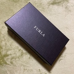 フルラの財布