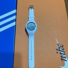 アイスウォッチ　ホワイト　美品