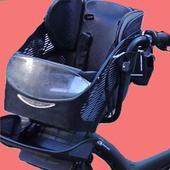 ｄ67🔴🟢🔵土日も🔴お子様と🌈土足のまま🟢いろいろなタイプの電動自転車のご試乗可能です。  🌕️🟢電動自転車・リサイクル専門店　🔵🔴　ご試乗をしてから、ご購入できます。  🔴🌀🔴２０インチ、チャイルドシート、２人乗り、３人乗り、１人乗り電動自転車  🔴🔵バカ良心的な電動自転車屋🔴１００日間・安心の無料点検・🌕️無料交換保証サービス付き  🟢後ろチャイルドシートを大きめのかごに変更のオプション無料です。  🔴バッテリーは新品の９０％以上の性能です。  🟣１回の充電で３の画像