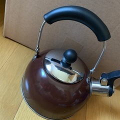 【今週200円】「小さめケトル」