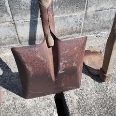 鉄スコップ鍬の画像