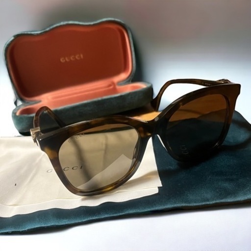 Gucci グッチ サングラス