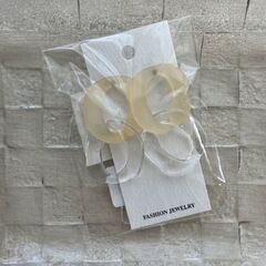 【新品未使用品✨】変形サークルピアス(クリアタイプ)