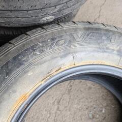 215/70R15 LT イボ付の画像