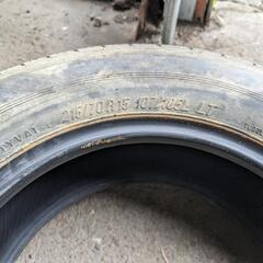 215/70R15 LT イボ付の画像