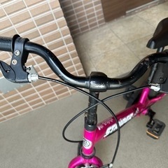 /手渡し限定/ STRIDER 14X ストライダー14X ピンク　スタンド付きの画像