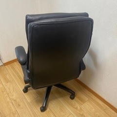 ニトリ ワークチェア クロウドの画像
