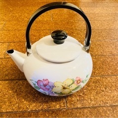 新品未使用❣️ 🍵YUMI KATSURA 桂由美　ヤカン
