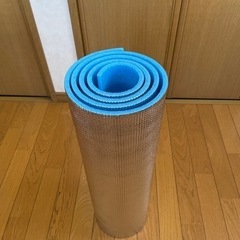 【無料】キャンプ　テント宿泊用　アルミマット