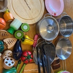 ウッディプッディ　ままごとセット　IKEAの画像