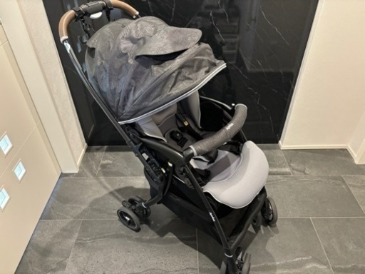 【値下げ中】　アップリカ　ベビーカー　子ども用品