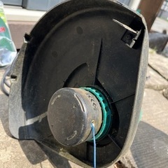 【取引完了】BOSCH(ボッシュ) 電動草刈機(10mケーブル装備) ART26SLの画像