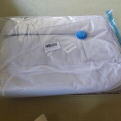 値下げしました！　トヨタ プリウス専用カバー純正（未使用・未開封）